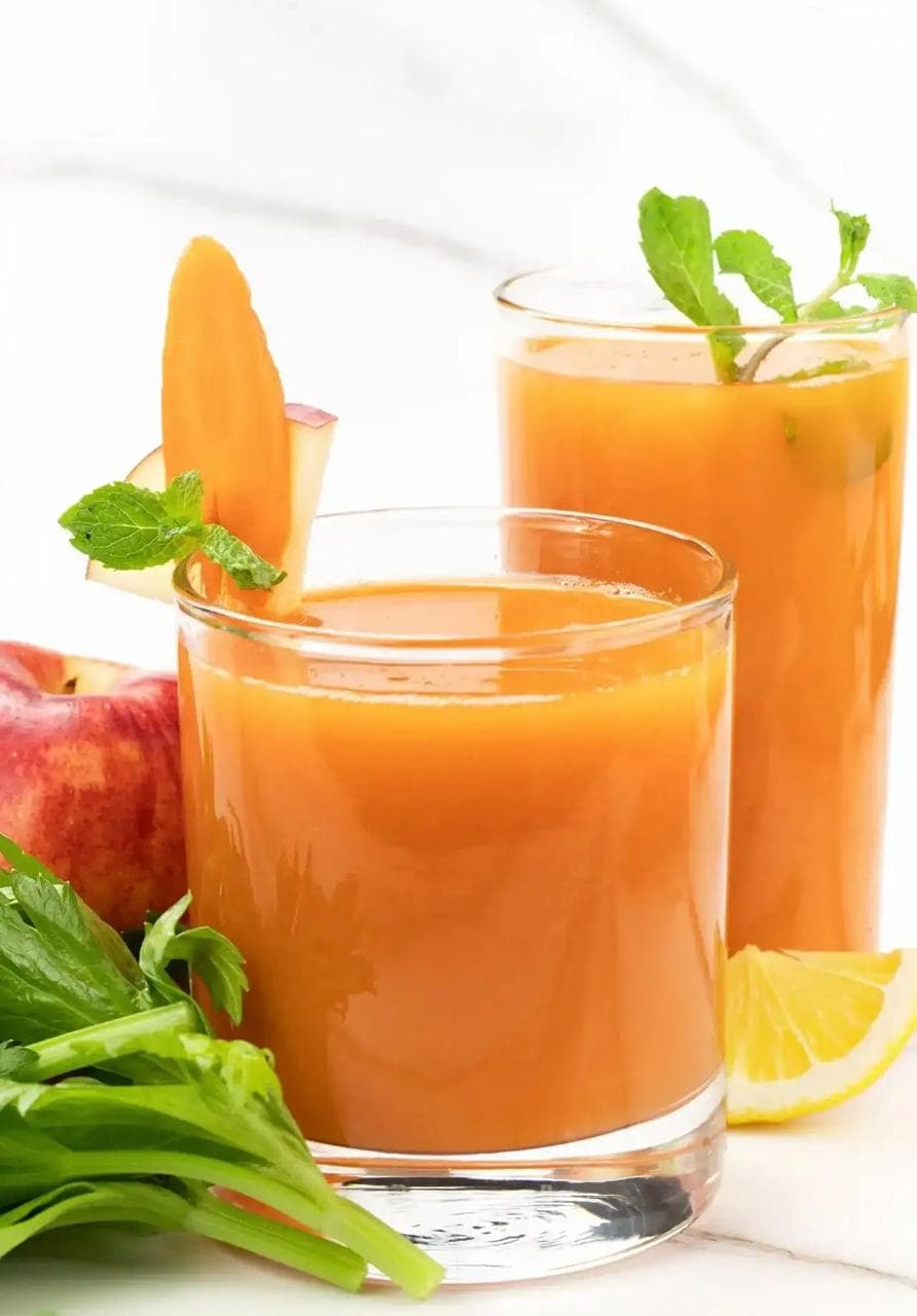 Parsley Mania (Apple, Carrot, Parsley& Celery)