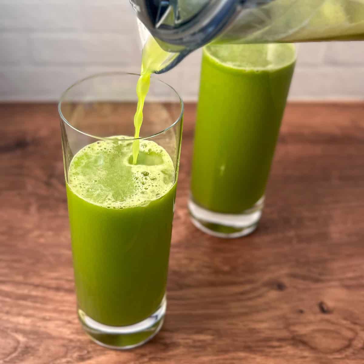 Jalapeño Boost (Apple, Parsley, Lemon,Celery,Jalapeno & Orange)