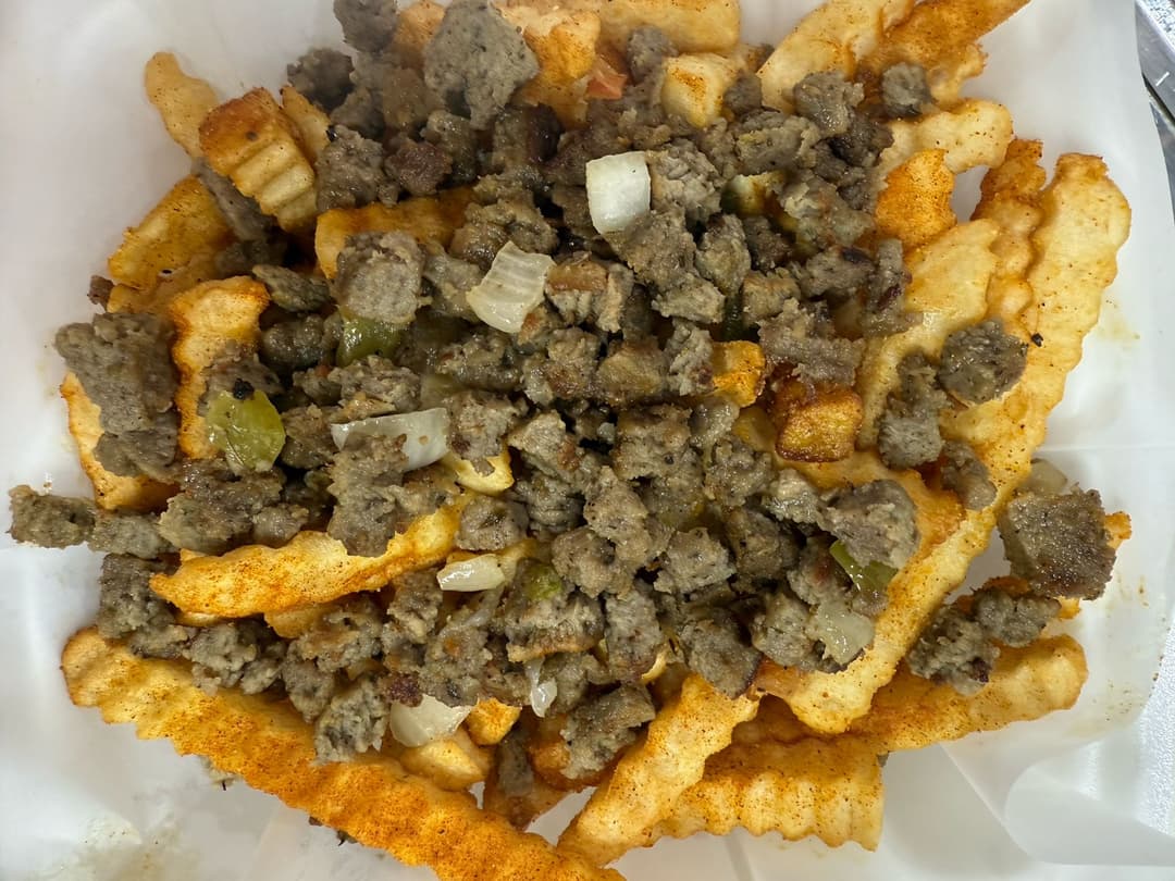 Combo Fries Platter (cheese, chicken, & lamb)